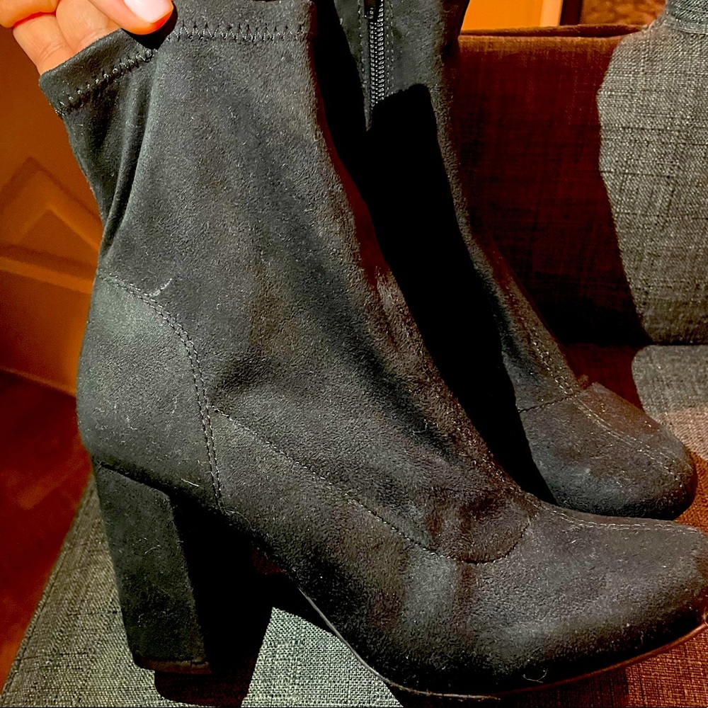 MIA heeled ankle booties